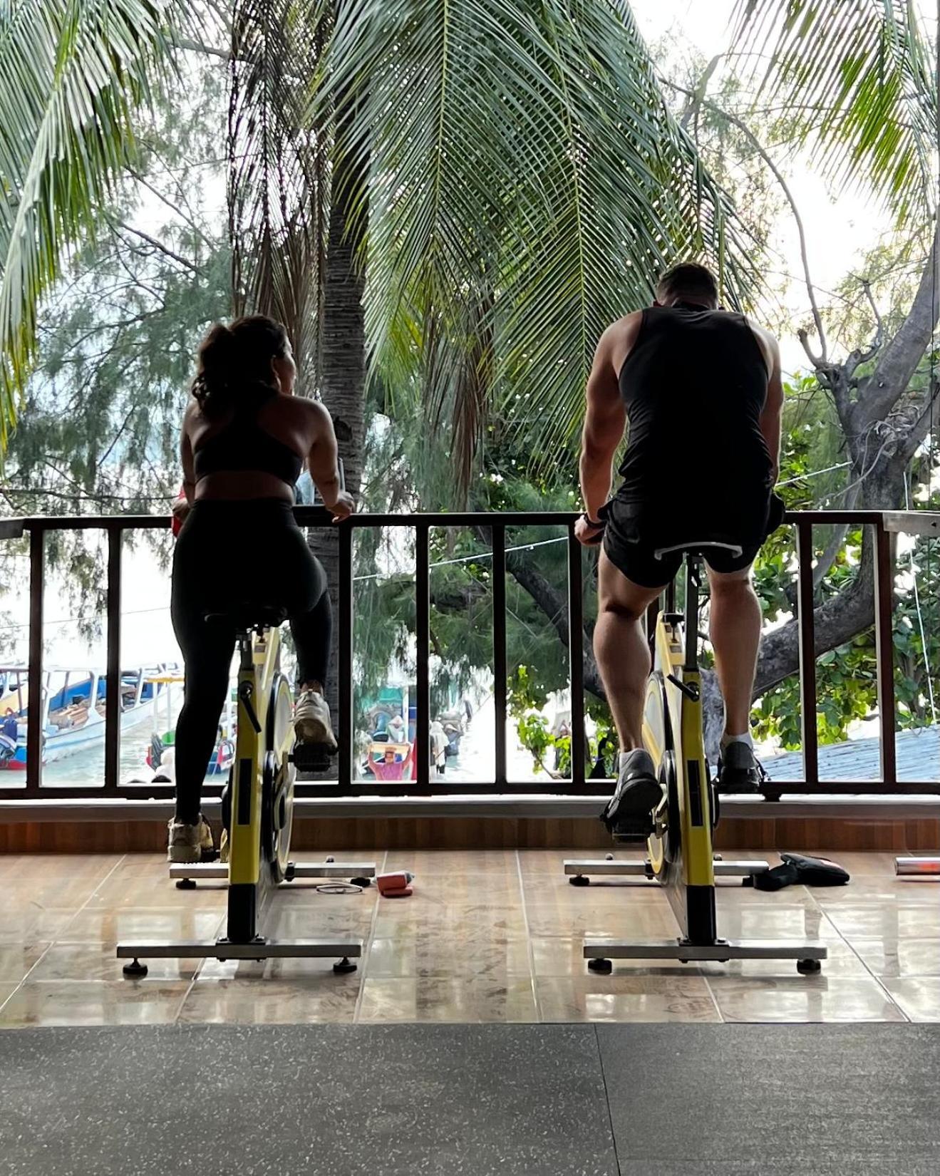 Tropica Gili Total Body Fit - Free Access Gym And Coworking Space Gili Trawangan Exterior foto